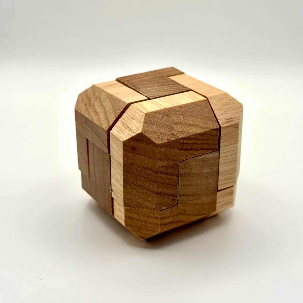 Yukari’s Lost Cube Puzzle
